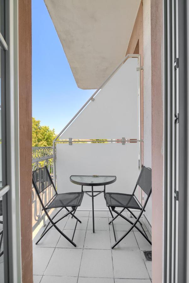 Old Town Comfy Apartment #18 Познань Екстер'єр фото